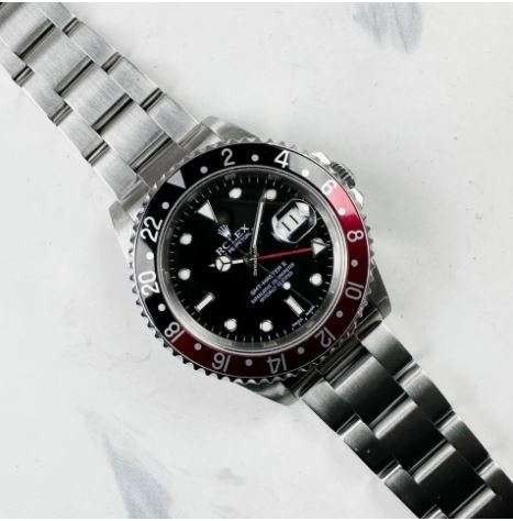 Rolex GMT Master Mouvement quartz Homme